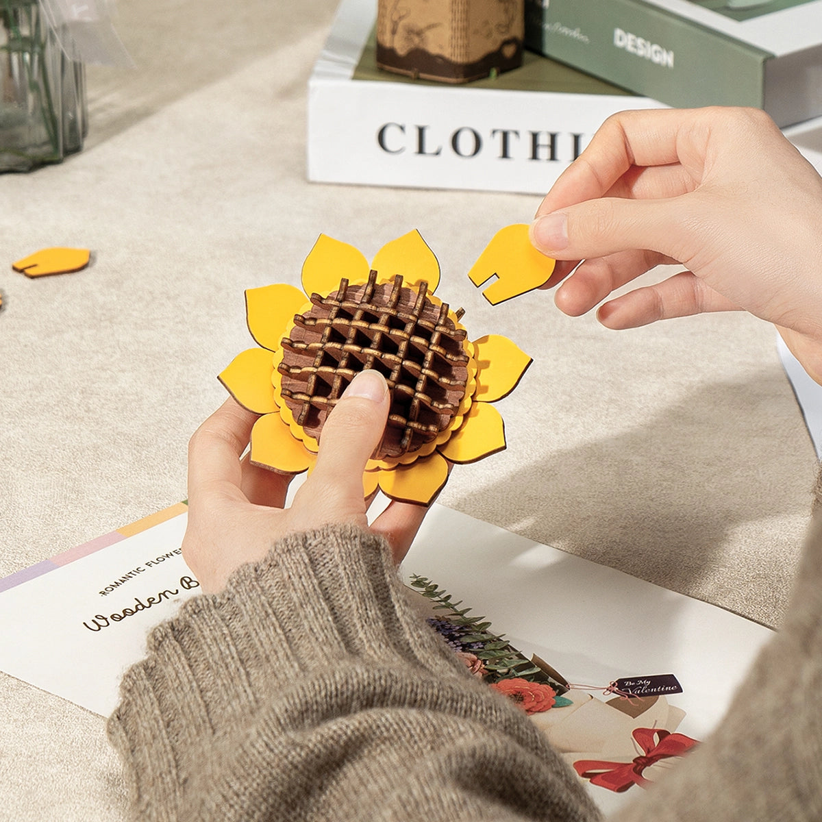 Rowood 3D Wooden Puzzle - Wooden Flower Bouquet