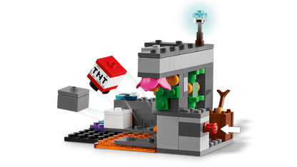 LEGO® Minecraft® The Warden Encounter