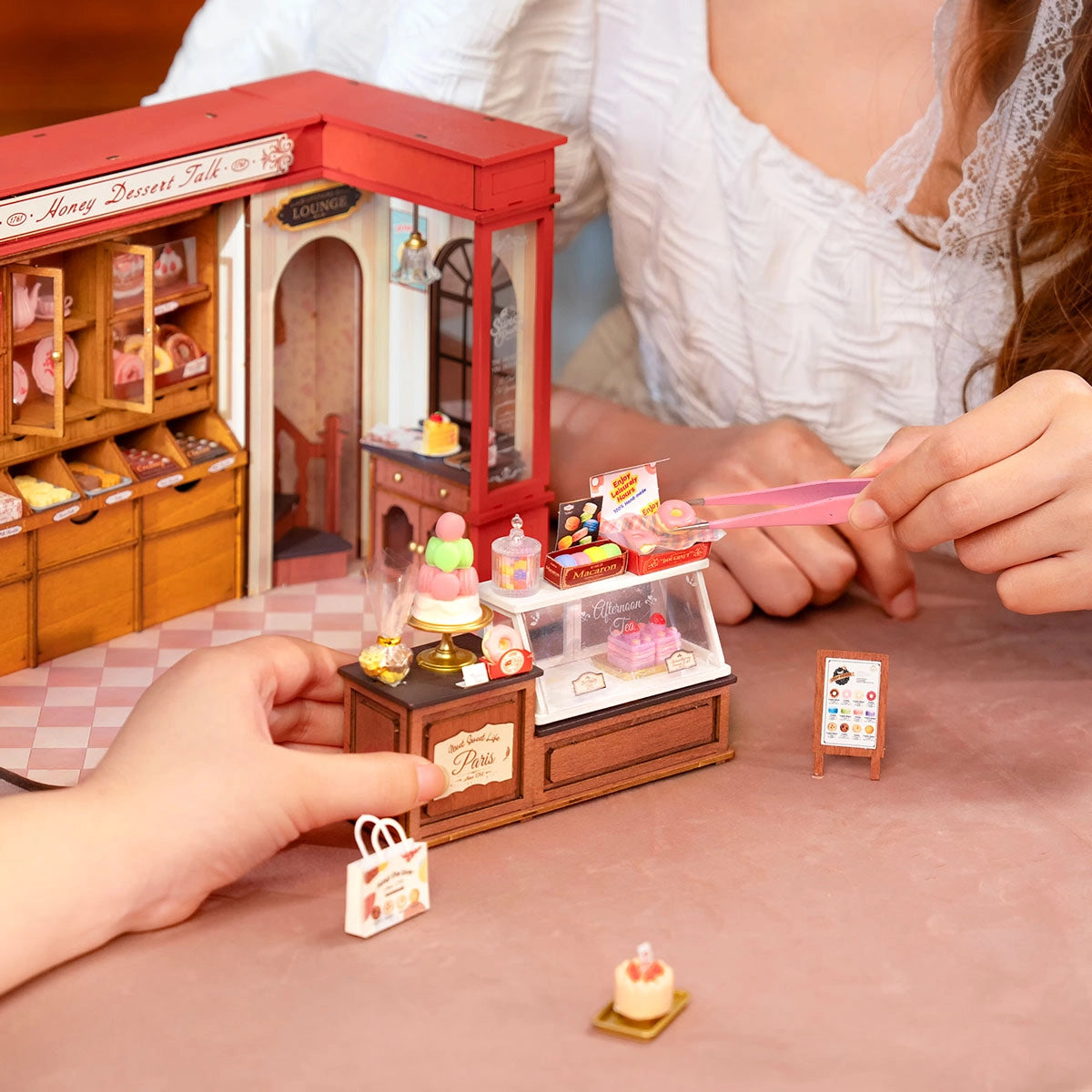 Rolife Miniature House - Honey Dessert Talk