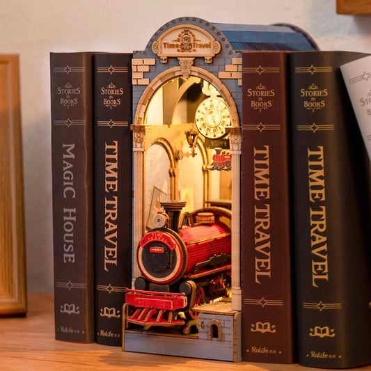 Rolife Book Nook- Time Travel