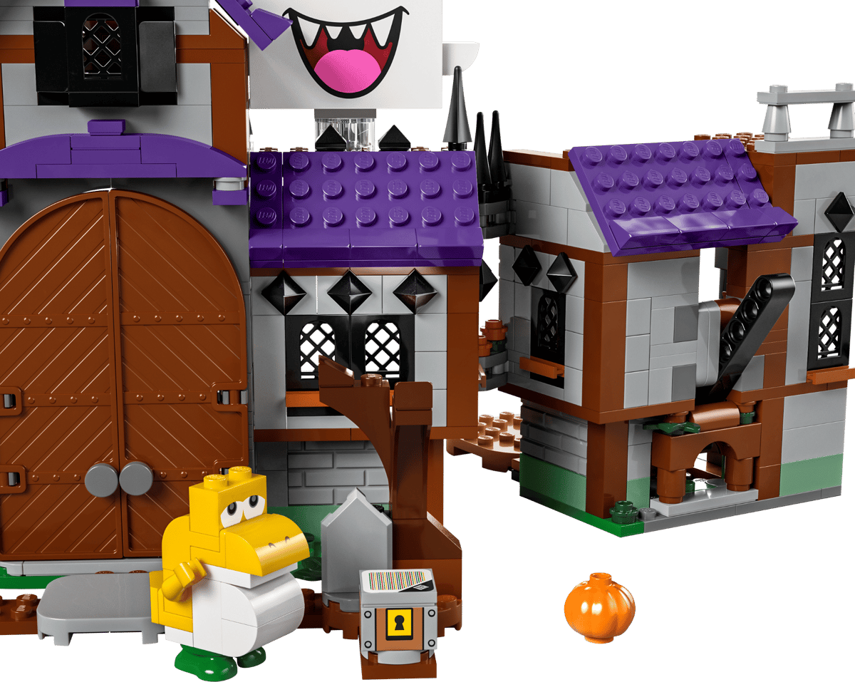 LEGO® Super Mario™ King Boo's Haunted Mansion