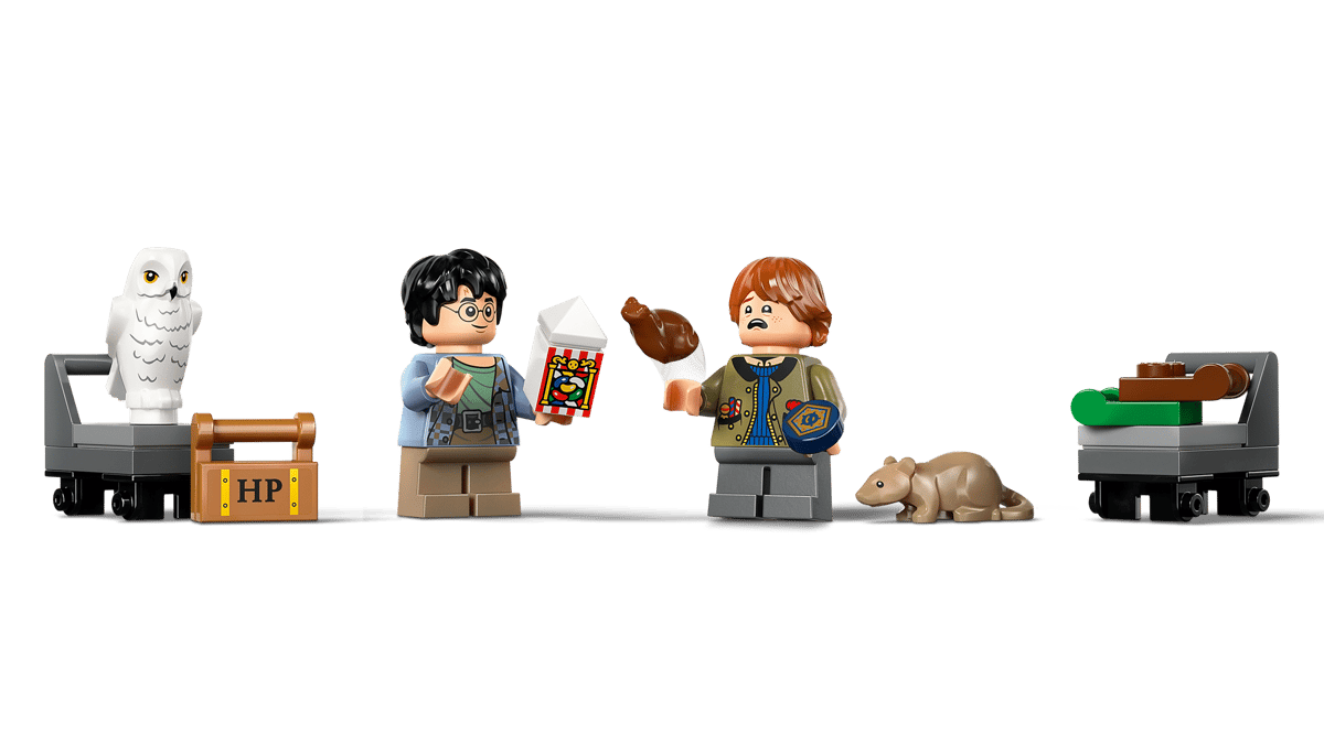 LEGO® Harry Potter™ Book Nook: Hogwarts™ Express