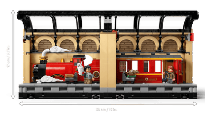 LEGO® Harry Potter™ Book Nook: Hogwarts™ Express