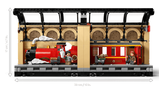 LEGO® Harry Potter™ Book Nook: Hogwarts™ Express