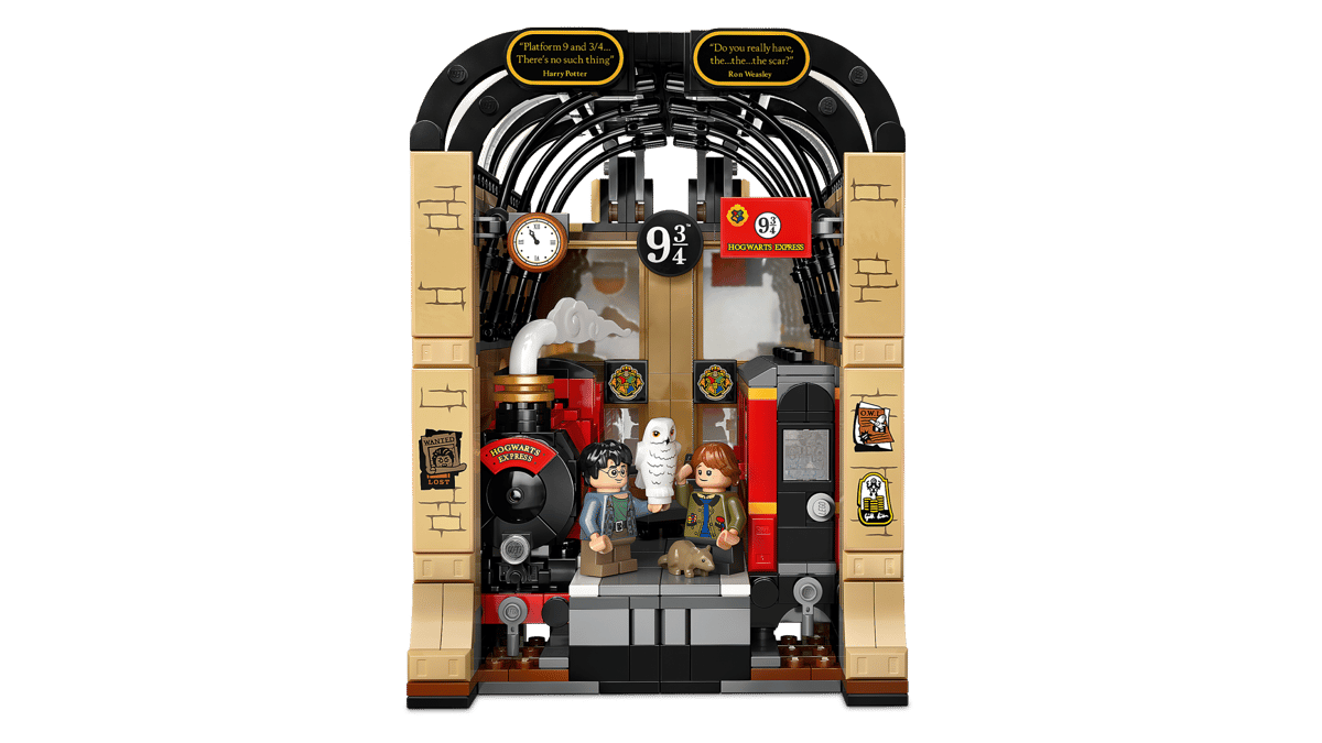 LEGO® Harry Potter™ Book Nook: Hogwarts™ Express