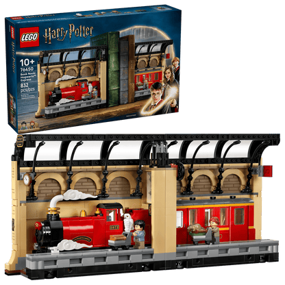 LEGO® Harry Potter™ Book Nook: Hogwarts™ Express
