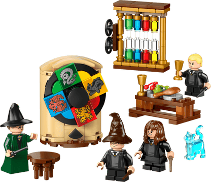 LEGO® Harry Potter™ Hogwarts™ Castle: Sorting Hat™ Ceremony