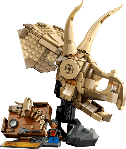 LEGO® Jurassic World™ Dinosaur Fossils: Triceratops Skull