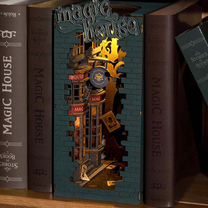 Rolife Book Nook- Magic House