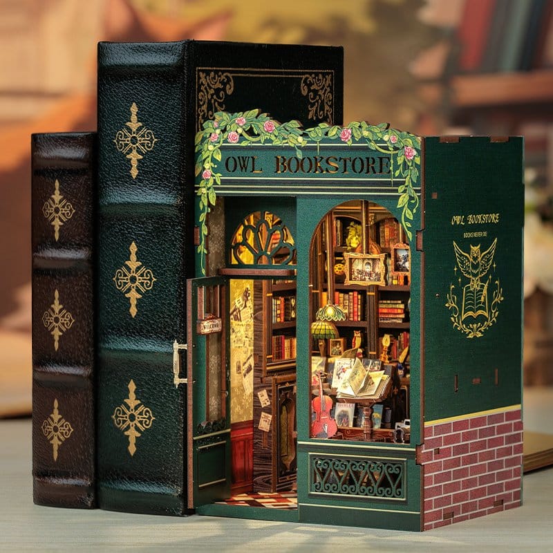 CuteBee Book Nook- Owl Bookstore