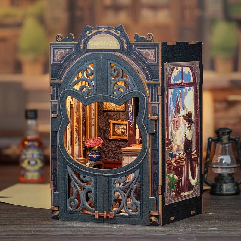 CuteBee Book Nooks- Count Cat´s Study
